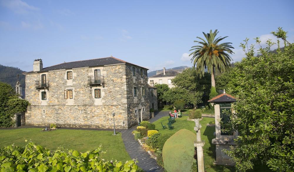 Pazo Da Trave Hotel Viveiro Bagian luar foto