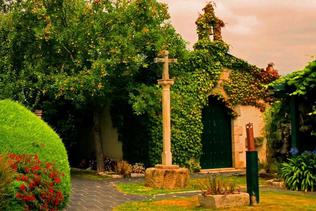 Pazo Da Trave Hotel Viveiro Bagian luar foto